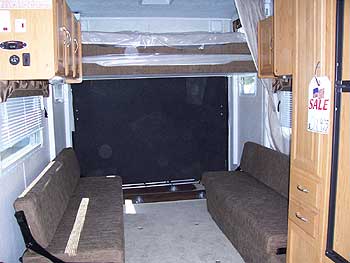 Forest River Sandpiper 19' toy hauler